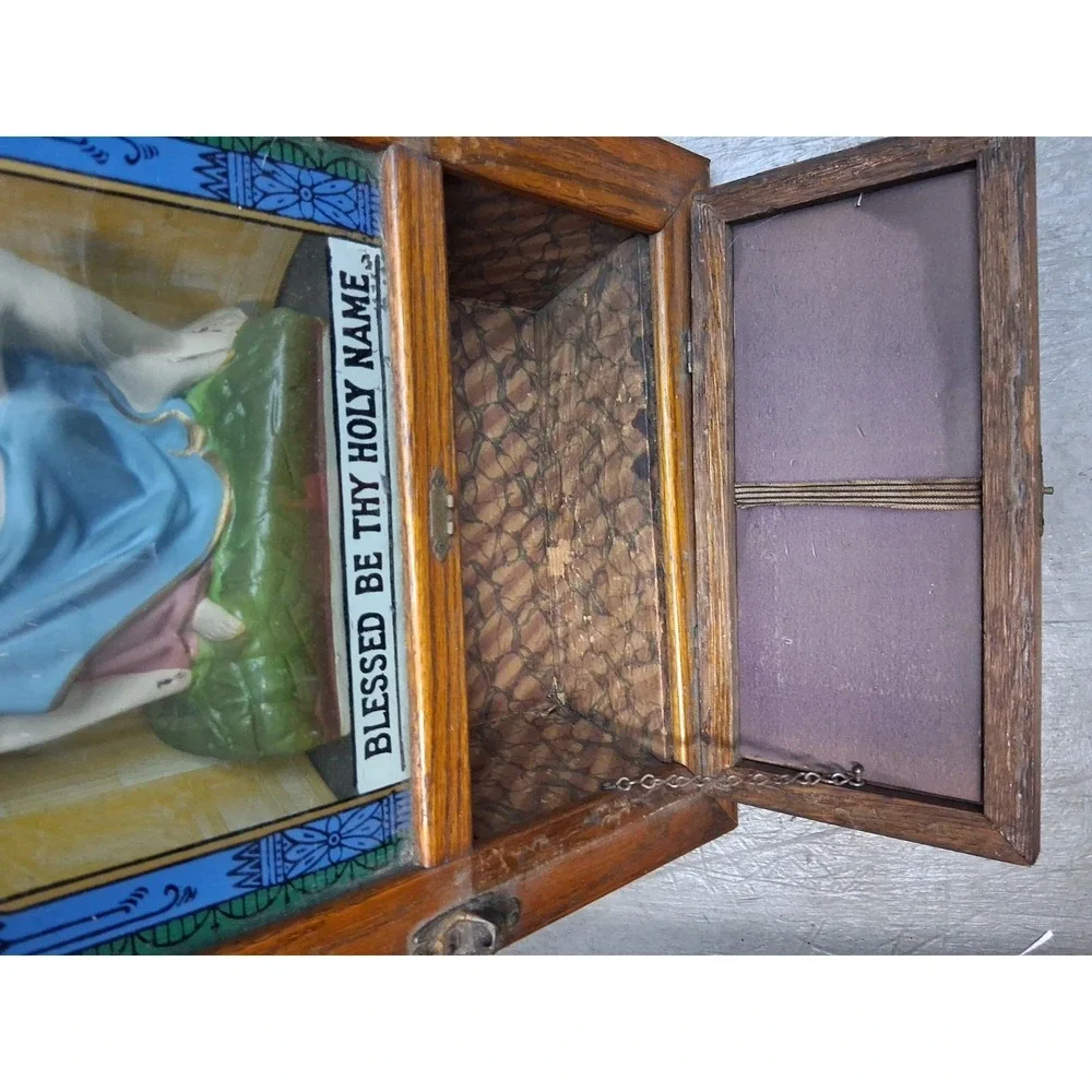 Antique Religious Catholic Last Rites Sick Call Viaticum Shadow Box 23